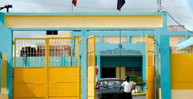 Tres presos se fueron de la cárcel de Najayo
