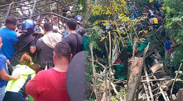 Conductor de camión fallece tras accidente