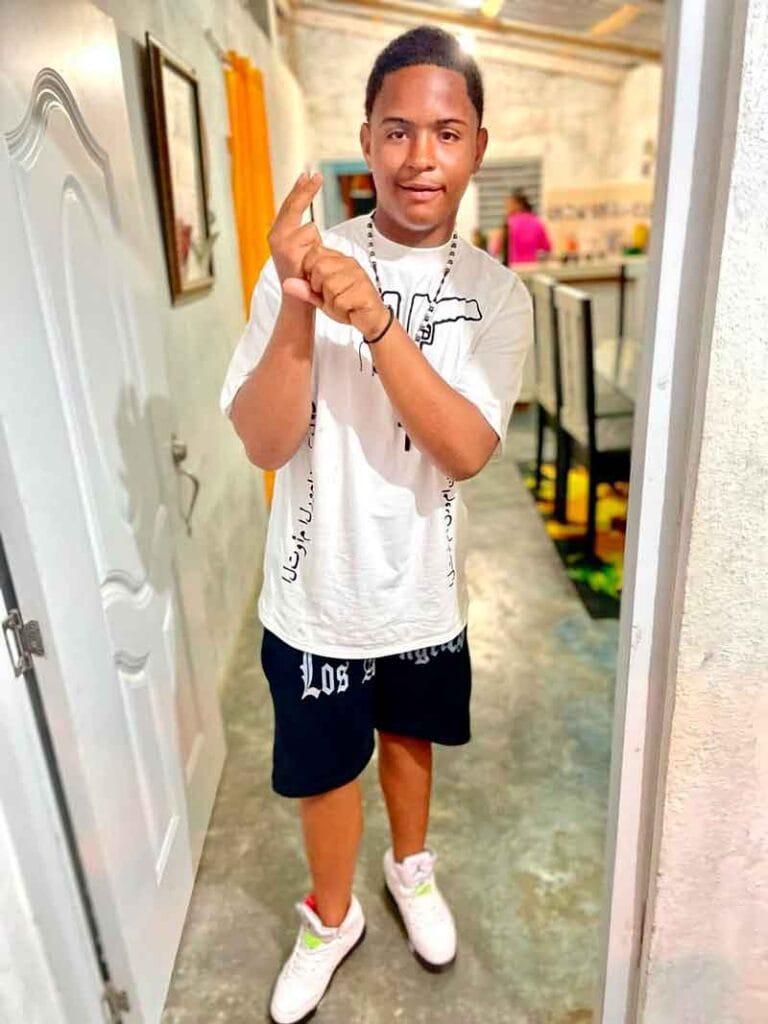 Yuber Corporan Mej&iacute;a