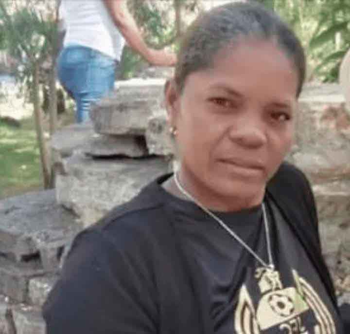 Velan los restos de tres de los asesinados por un exmilitar