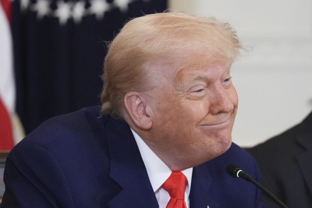 Estas son las condiciones que pone Trump a Harvard para reabrir inscripciones de extranjeros