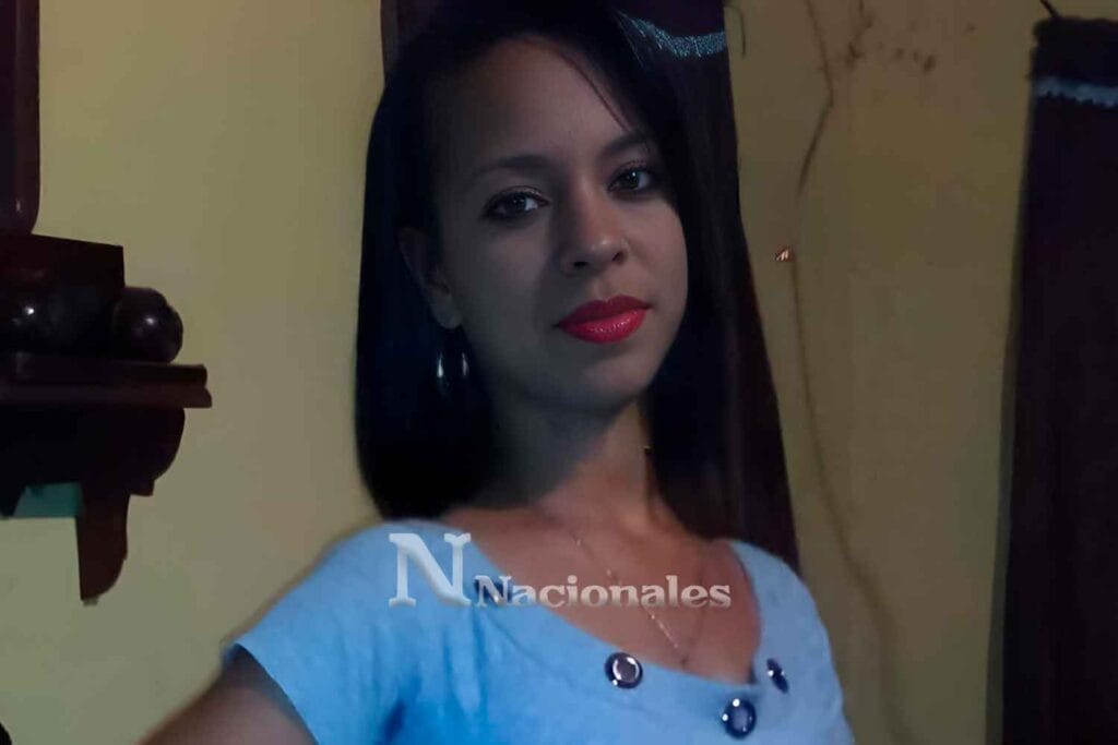 Una joven llamada Nani de Moca