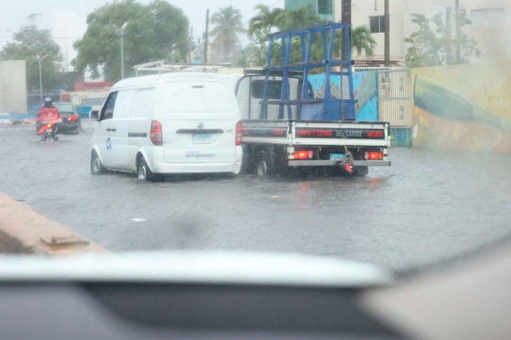El Centro de Operaciones de Emergencias coloca alertas Rojas