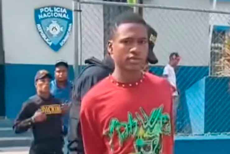 Arrestan nuevamente a joven vinculado a presunta banda delictiva tras salir de destacamento en Haina
