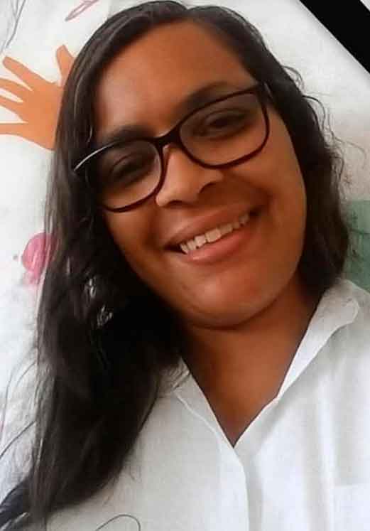 el fallecimiento de la profesora Johanna