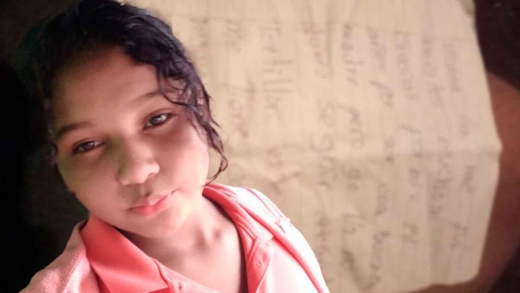 Adolescente de 14 años desaparece tras dejar nota