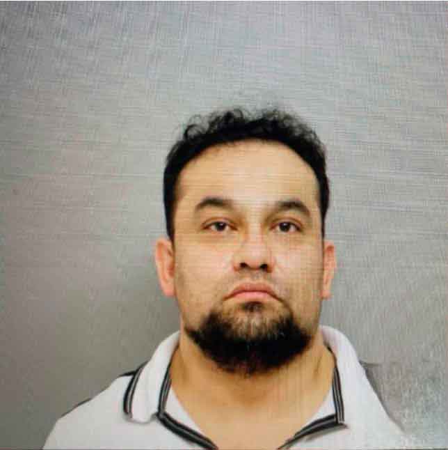el sospechoso, identificado como Willie Escobar