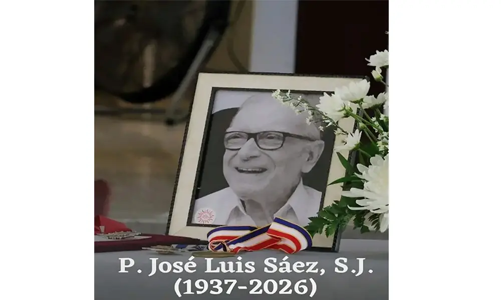 Las huellas del P. José Luis Sáez: altar, aula, cine, archivo e Historia