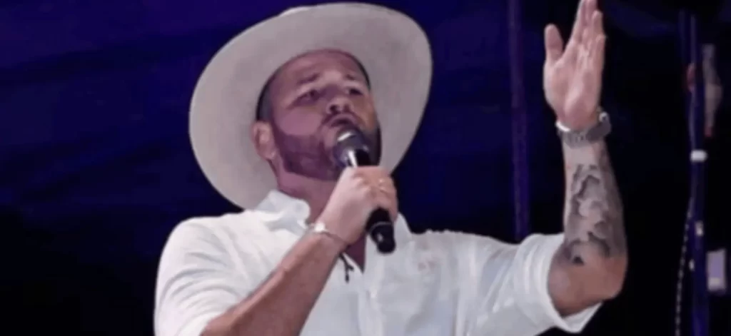 Asesinan a un exalcalde colombiano que trabajaba en campaña de candidato ultraderechista