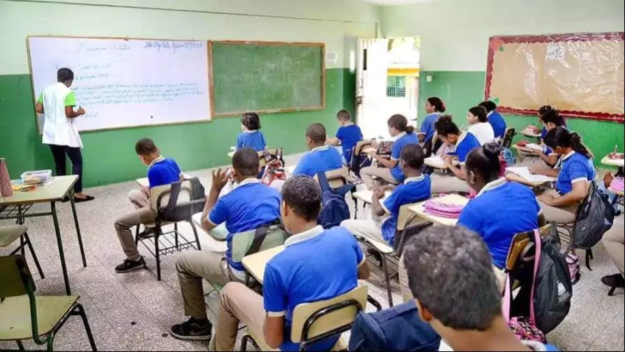 Educación vial será requisito para graduarse de bachillerato en RD