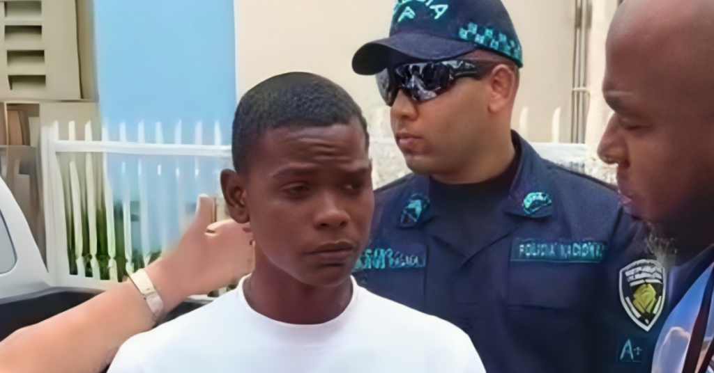 Negro Malo envía mensaje durante traslado hacia tribunales