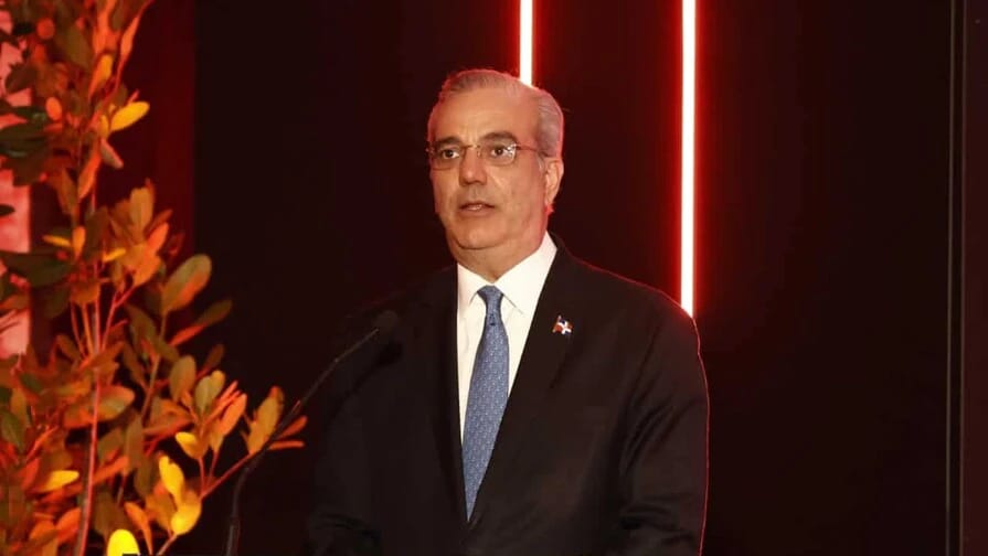 Abinader destaca confianza internacional en la economía dominicana