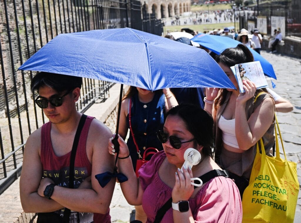 Italia en alerta roja por ola de calor extremo