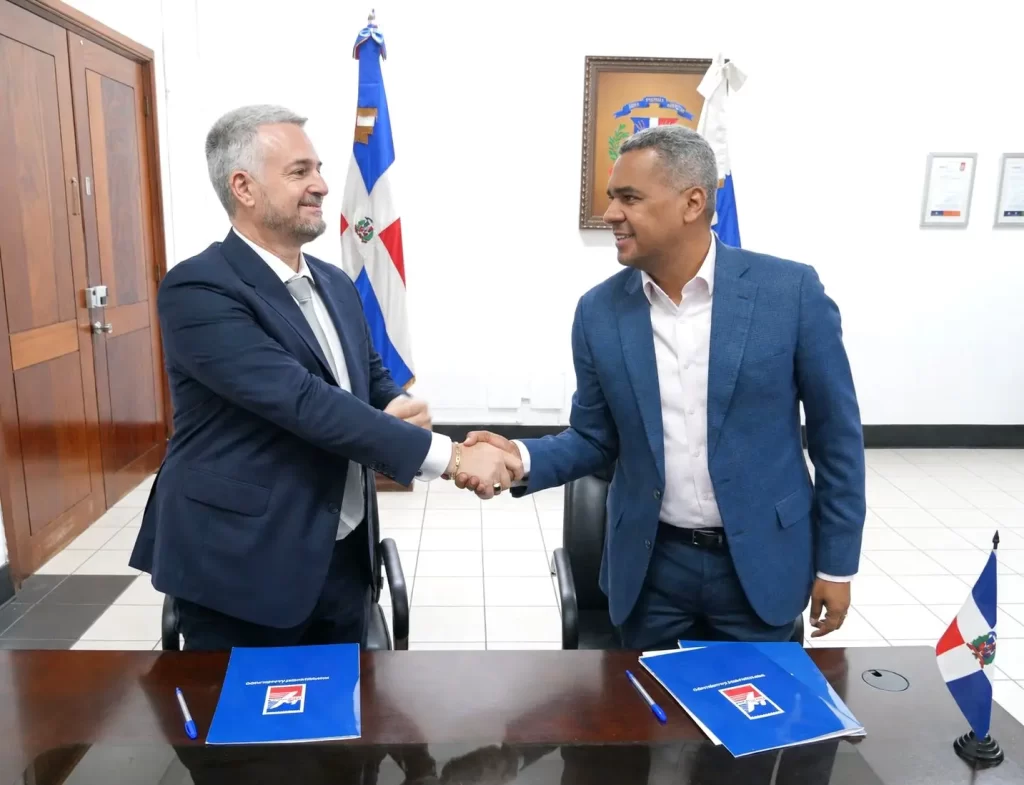 INPOSDOM y Mia Cargo Group firman acuerdo y ponen fin a litis judicial