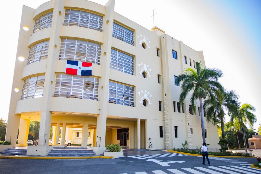 Imponen prisión preventiva a hombre acusado de agredir con pistola a pareja en San Juan