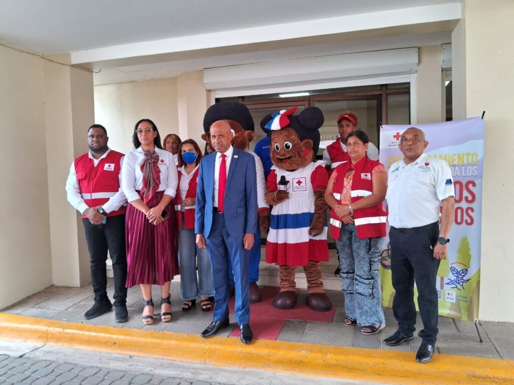 Cruz Roja Dominicana presenta plan preventivo ante el inicio de la temporada ciclónica