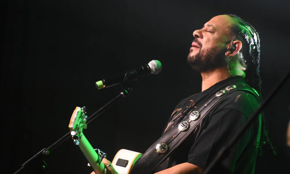 Éxito de tripleta: Pochy Familia, Charlie Aponte y Luis Vargas