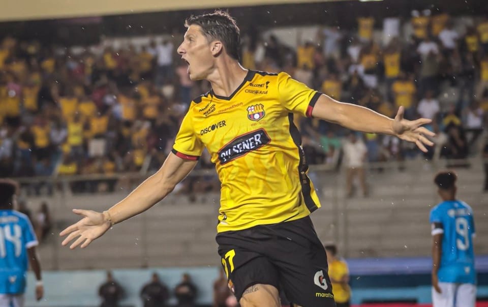 MALAS NOTICIAS PARA BSC: FIFA falla a favor de Gastón Campi por incumplimientos salariales