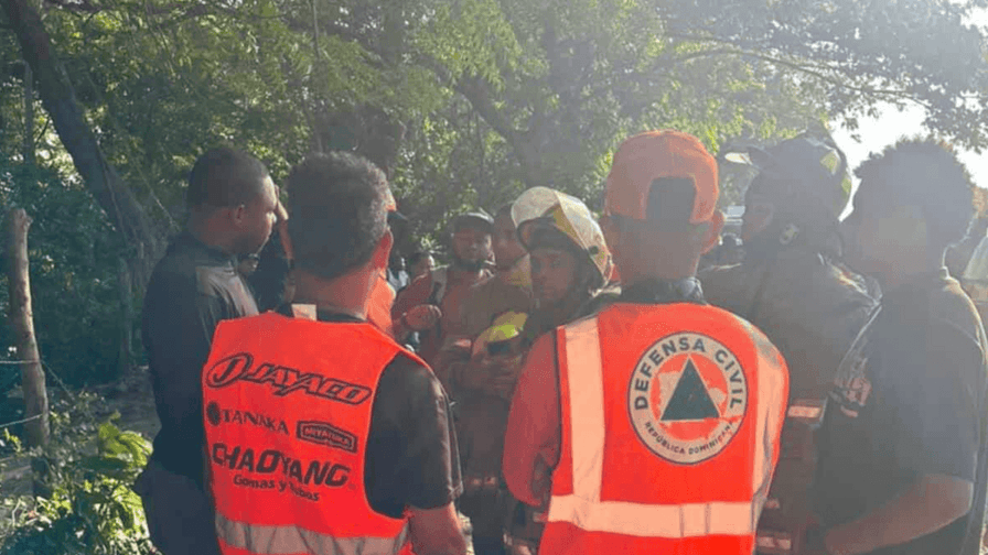 Recuperan cadáver de joven que desapareció en canal de Santiago