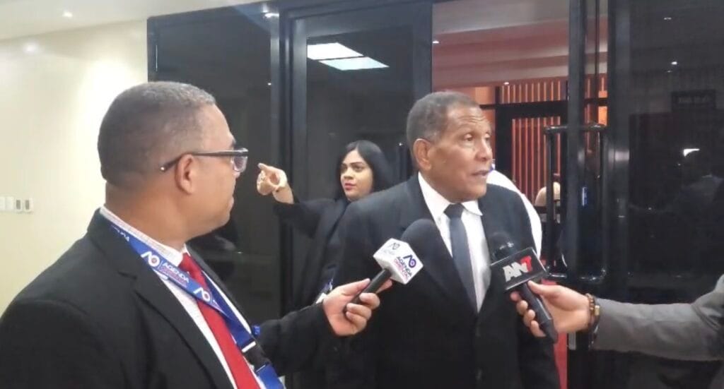 Senadores instan al MP a robustecer casos de corrupción para evitar absoluciones