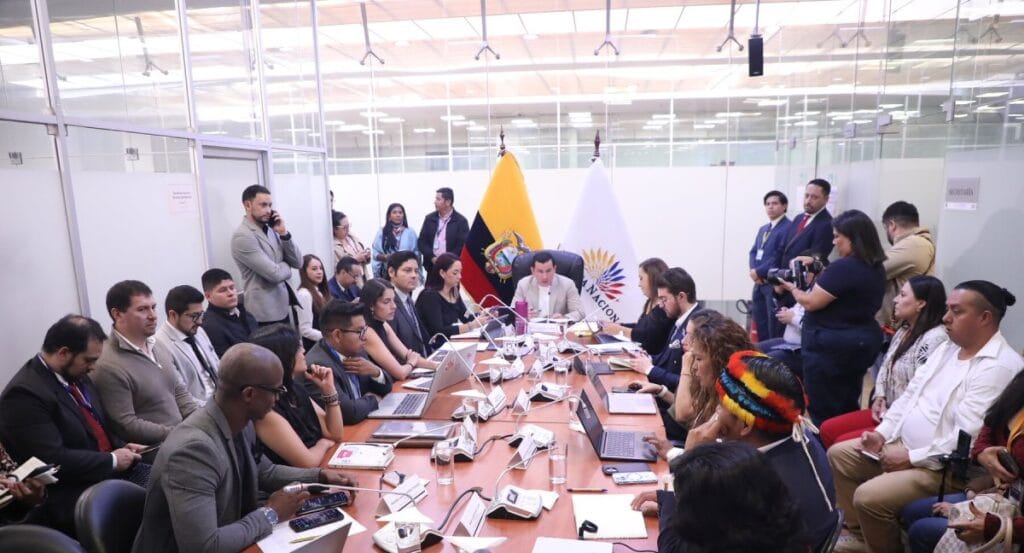 Comisión de Fiscalización definirá futuro de juicio a Manzano: Estos son los escenarios posibles