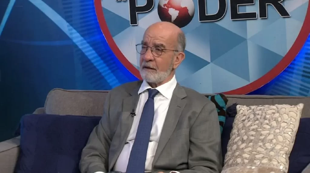 Politólogo Daniel Pou ve difícil predecir quién será el presidente la República en 2028