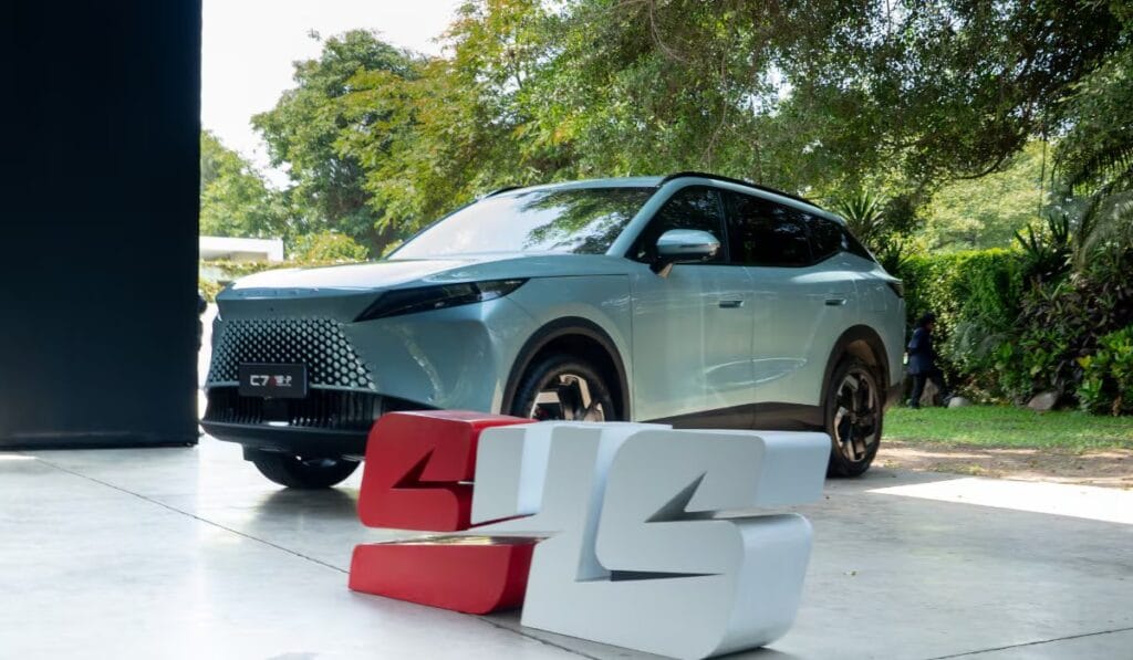 Sistema híbrido SHS: así funciona la innovadora tecnología que combina motor eléctrico y de combustión