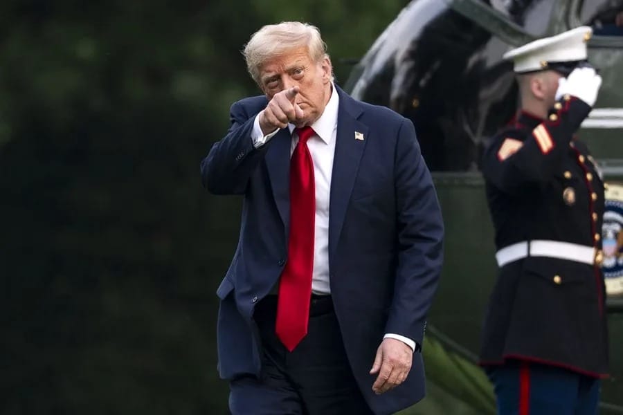 Trump anuncia represalias contra Irán por derribar un helicóptero estadounidense