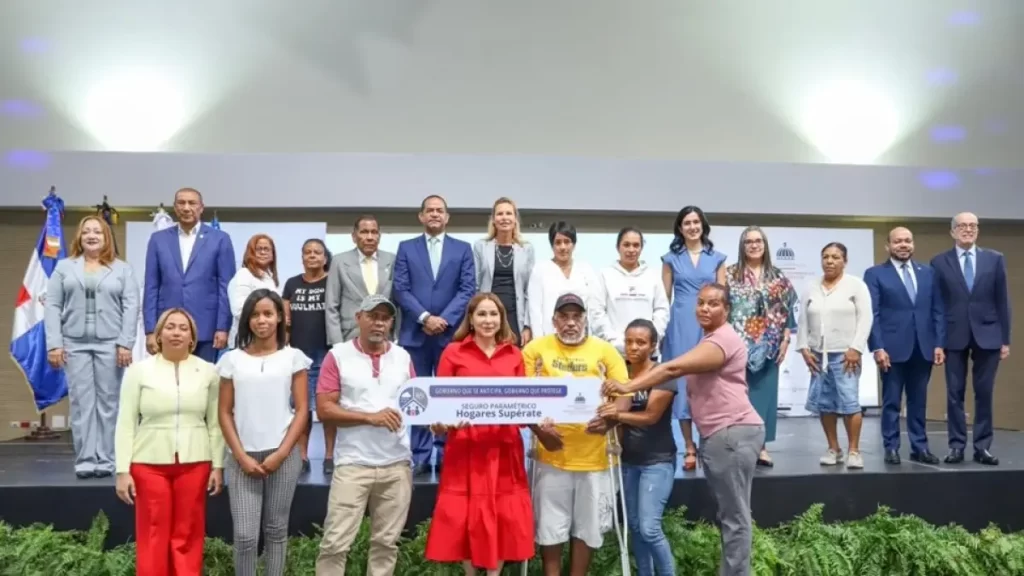 Gobierno, PNUD y Alemania lanzan seguros ante lluvias y huracanes