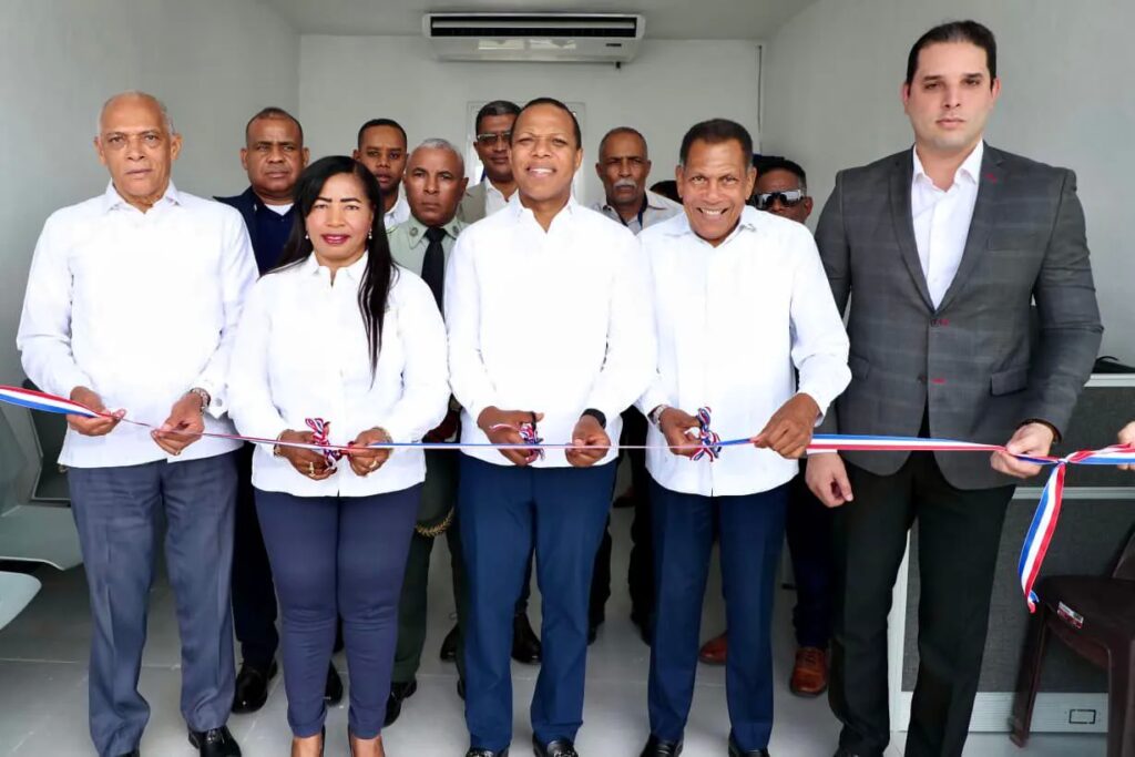 Intrant abre centro de licencias de conducir en Jimaní