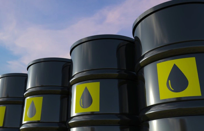 Expertos advierten que normalización del mercado petrolero tomará meses pese a acuerdo sobre Ormuz