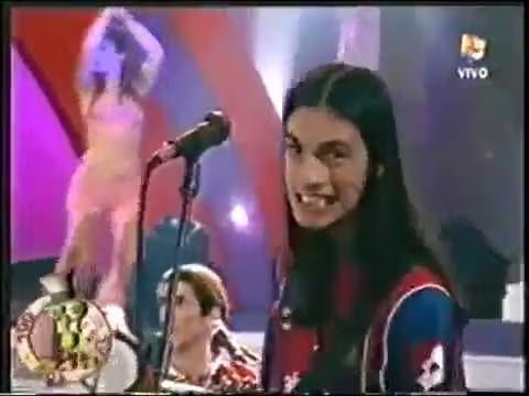 Santi Cairo revela por qué estuvo 10 años sin cantar y su éxito con Sin Miedo