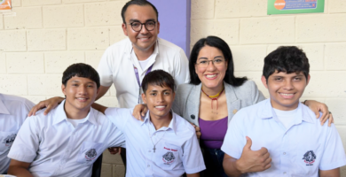 El Gobierno Nacional inaugura comedor escolar en la Unidad Educativa Eloy Alfaro de Quevedo, beneficiando a más de 1.800 estudiantes