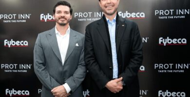 PROT INN y Fybeca oficializaron una alianza estratégica con la apertura del primer espacio de la marca ecuatoriana dentro de una farmacia Fybeca