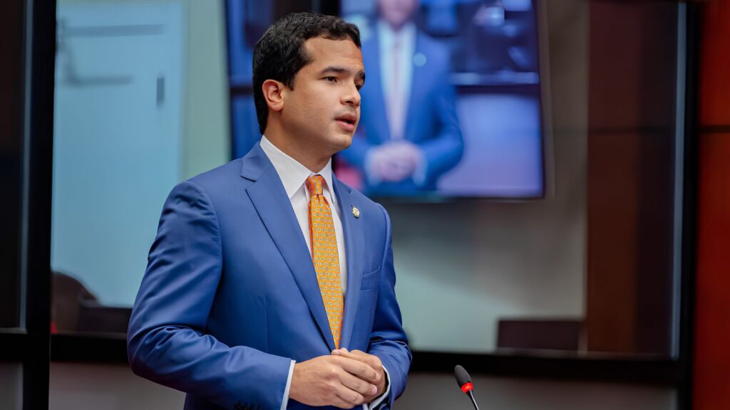 En estado de fallo queda el recurso sobre la indexación salarial sometido por Omar Fernández