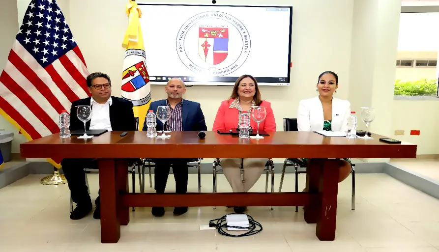 La independencia vista según la iniciativa Freedom 250, embajada USA y PUCMM