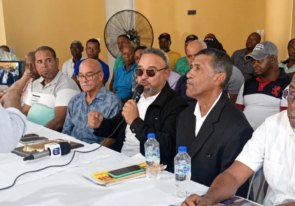 Mochotran valora congelamiento de combustibles como alivio para el transporte