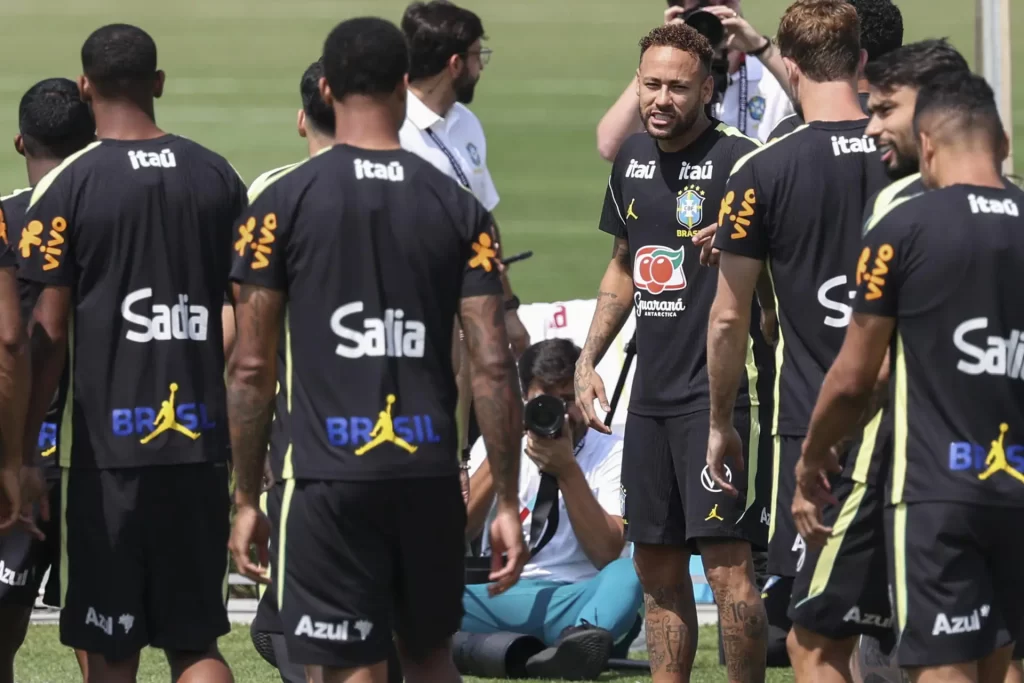 Brasil examina sus grietas en defensa ante Haití