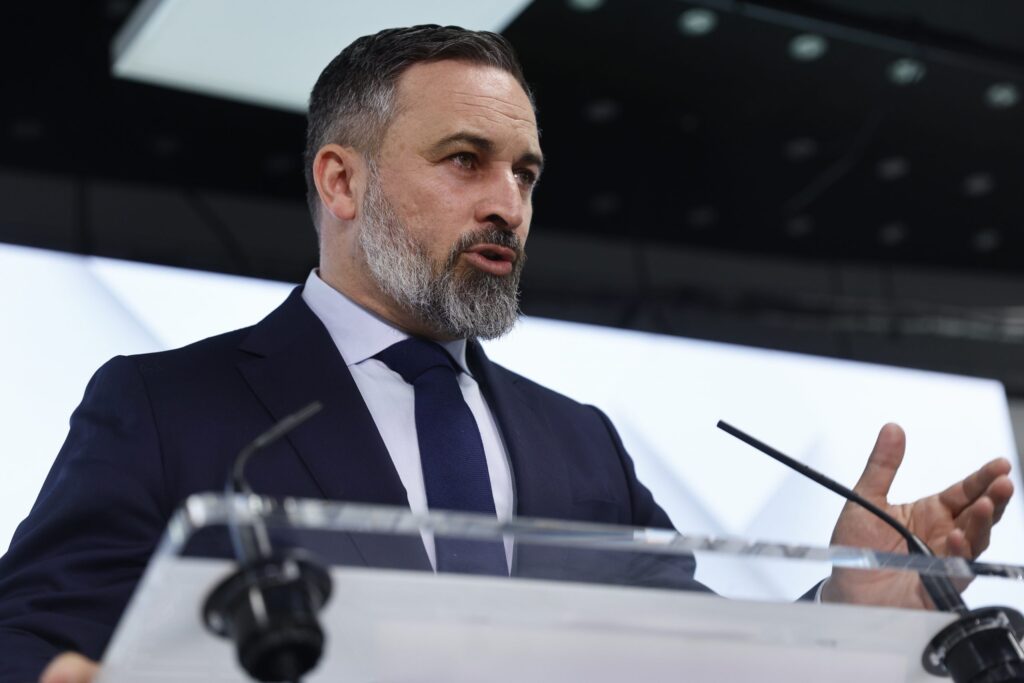 Abascal felicita a Abelardo de la Espriella y afirma que Colombia dijo «basta» al gobierno de Petro