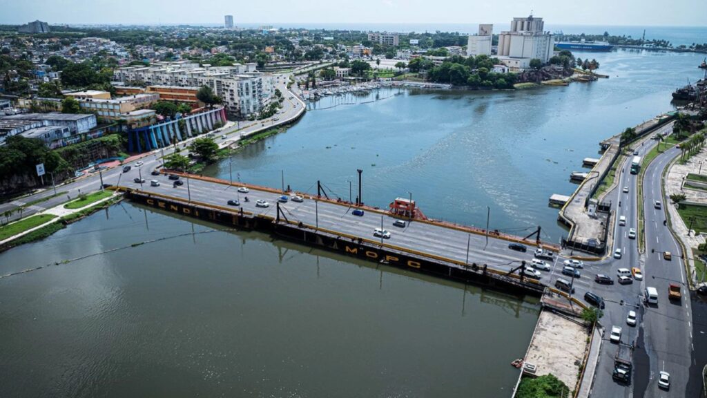Puente flotante será cerrado este sábado de 10:00 a 12:00 del mediodía