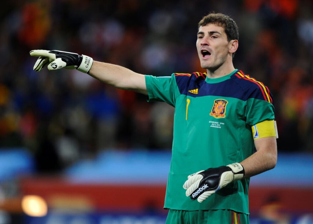 Museo en Madrid sufre robo de camiseta histórica de Iker Casillas