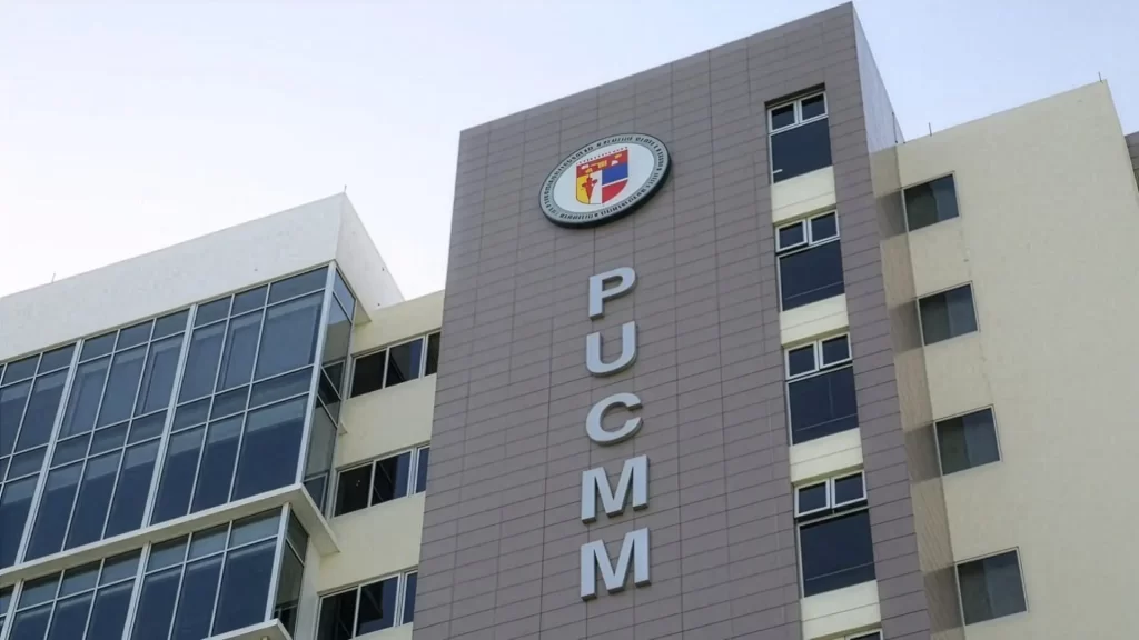 QS selecciona a PUCMM como la universidad líder nacional