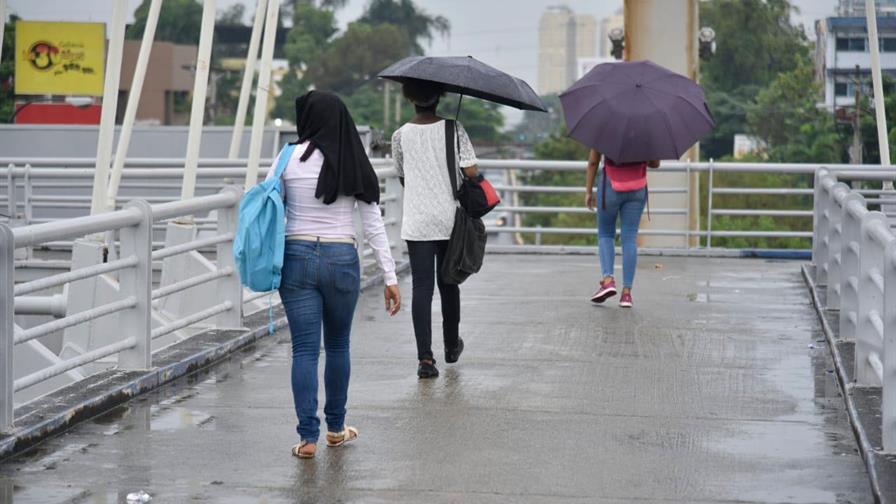 Indomet prevé lluvias pasajeras y temperaturas calurosas en varias zonas del país