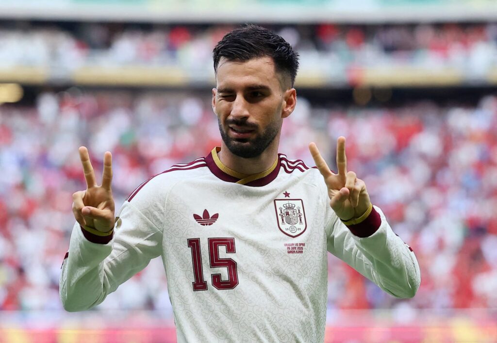 Álex Baena emociona al dedicar su primer gol mundialista a la pequeña María