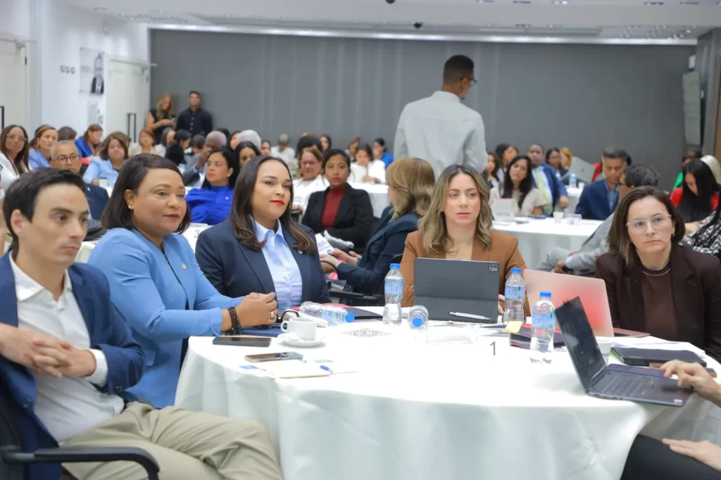 Cámara de Diputados realiza jornada de intercambio sobre Proyecto de Ley del Sistema Nacional de Cuidados