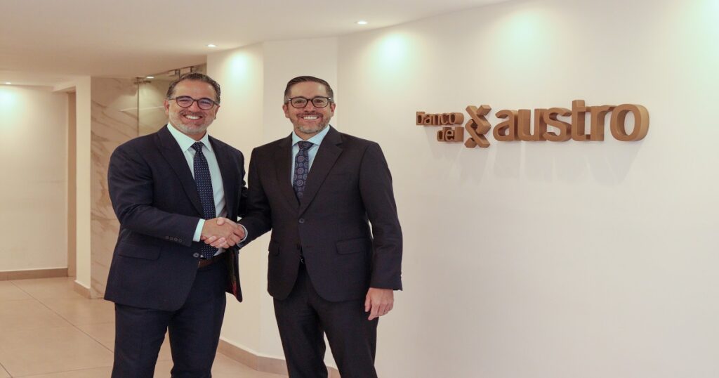 Banco del Austro y Premios Verdes firman convenio para movilizar capital e impulsar negocios de impacto en el Ecuador