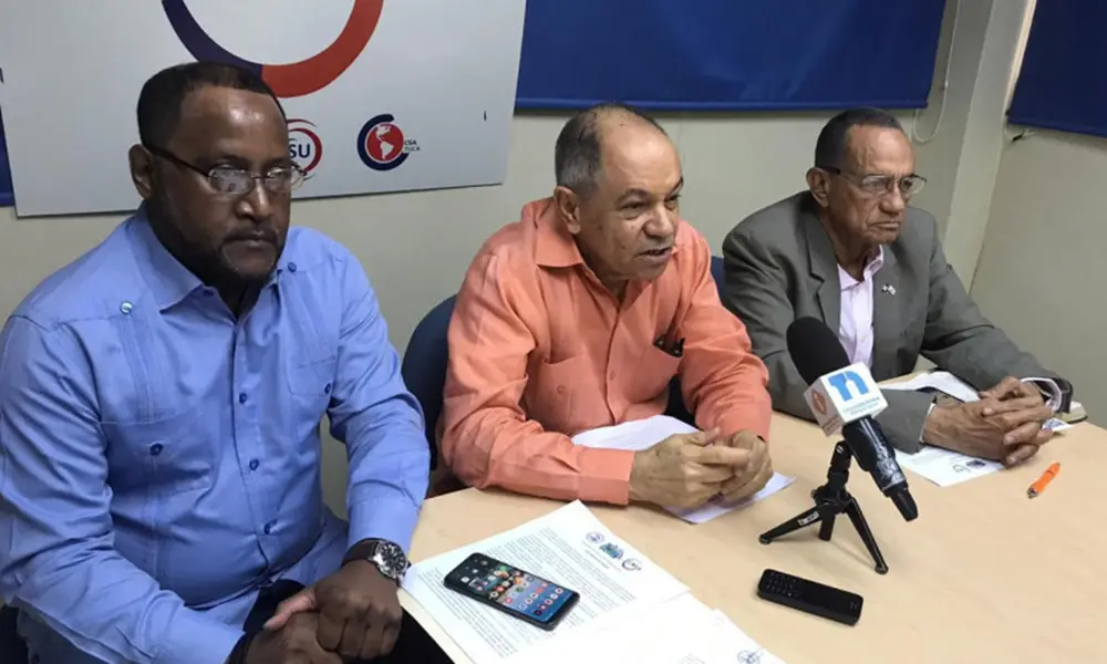 No hay ninguna señal de convocatoria a reanudación de diálogo reforma laboral