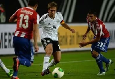 Philipp Lahm jugó el último Alemania vs Paraguay en 2013. - créditos: Agencias