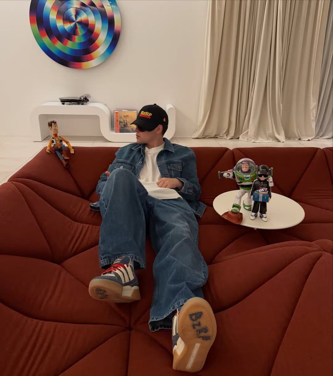 Bizarrap aportará su voz para 'Santa de Jardín' en la versión doblada al español de Toy Story 5, tanto para Latinoamérica como para España