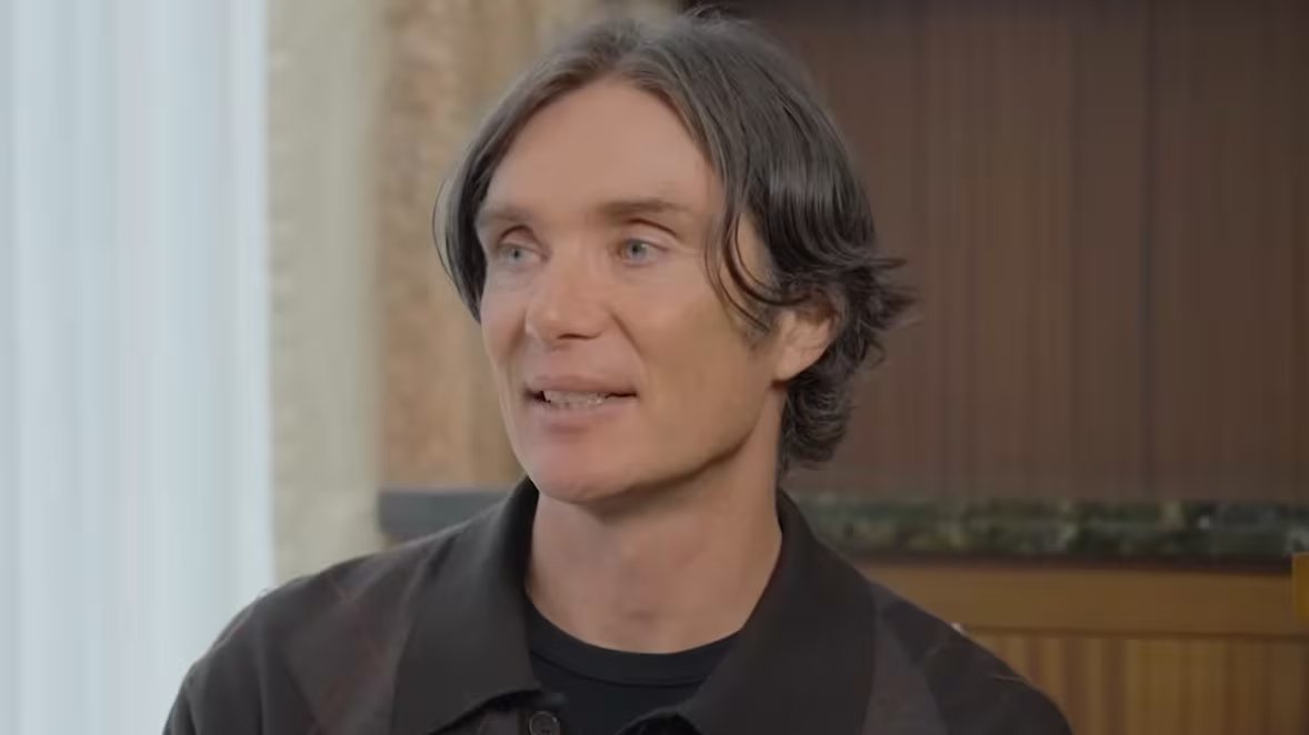 Aunque queda fuera de &ldquo;La Odisea&rdquo;, el actor mantiene una agenda activa y sigue de cerca los nuevos trabajos de Christopher Nolan (YouTube: Josh Horowitz)